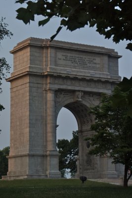 Arch of remembrance
