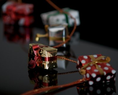 Presents in minature
