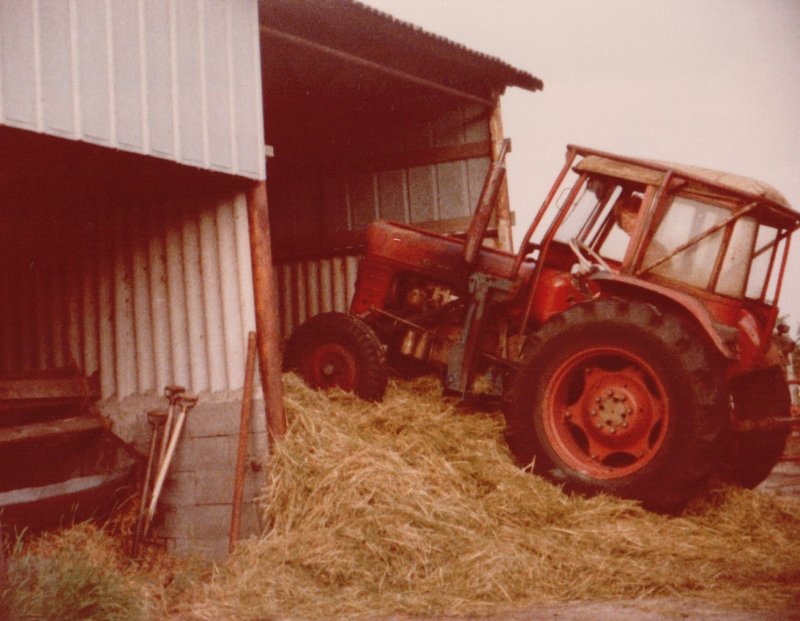 Flatgryfja. Bolli  Zetor 1965