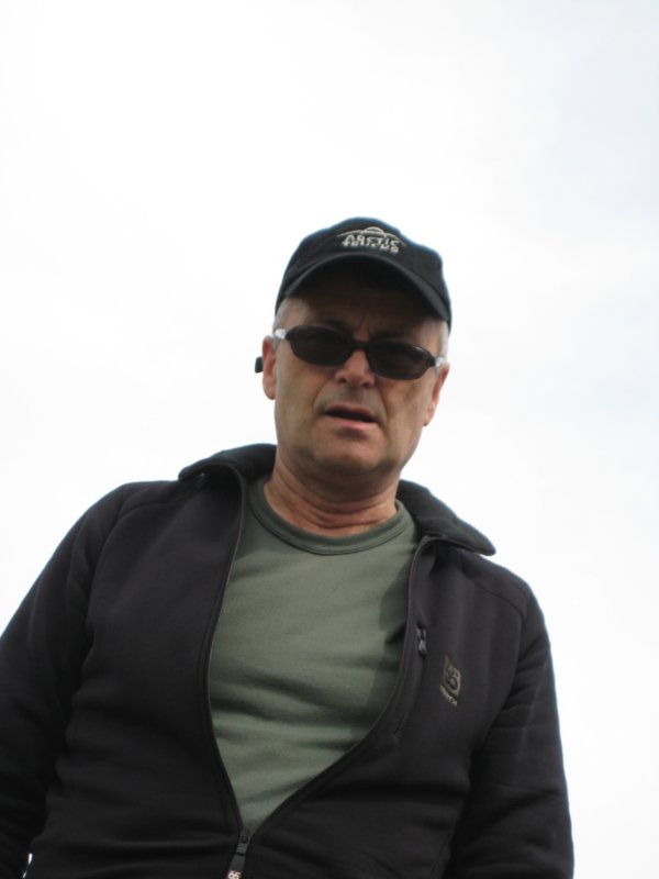 Jón leynilögga