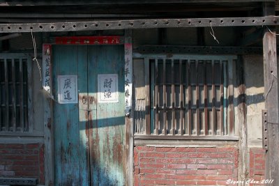 IMG_0079-1b.jpg