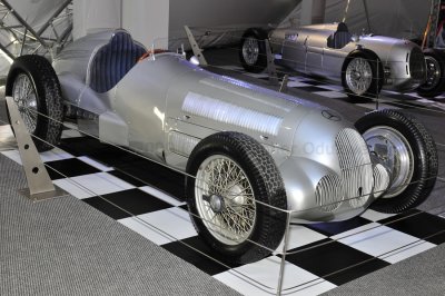 F1BAH_2009_5685ew.jpg