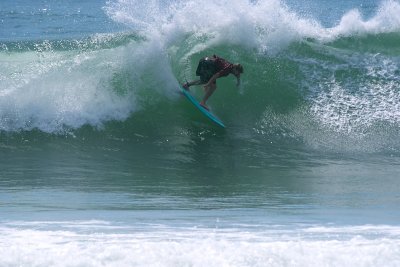 Figure 8 Island surfing, 8/22/09 - C