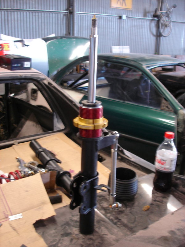 Front strut prepping for install