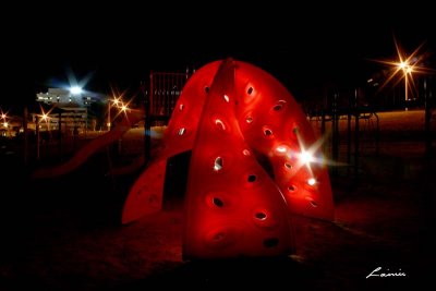 playground 8589 light painting