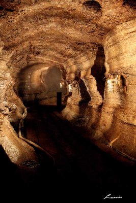 Bonnechere Caves 7388 light painting  