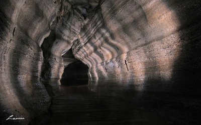 Bonnechere Caves 7489 light painting  