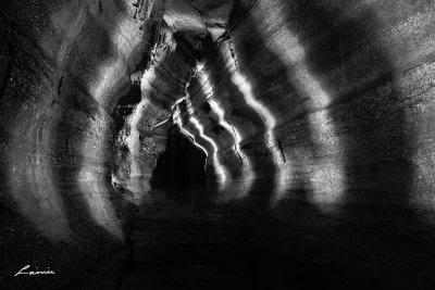 Bonnechere Caves 7492 light painting 