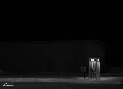 phone booth 8517 night photo
