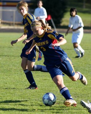 Queen's VsToronto W-Soccer 10-19-08