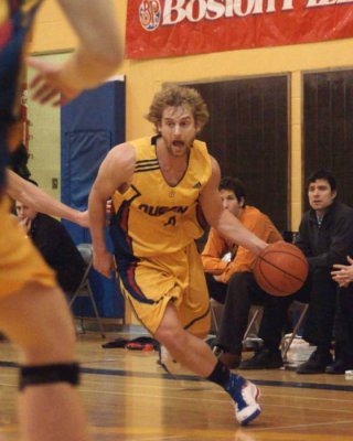 QueensVsCarleton 08287.JPG