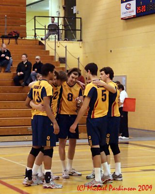 Queens Vs McMaster M-Volleyball 01879_filtered copy.jpg