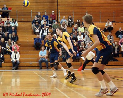 Queens Vs McMaster M-Volleyball 02047_filtered copy.jpg