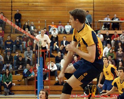 Queens Vs McMaster M-Volleyball 02065_filtered copy.jpg