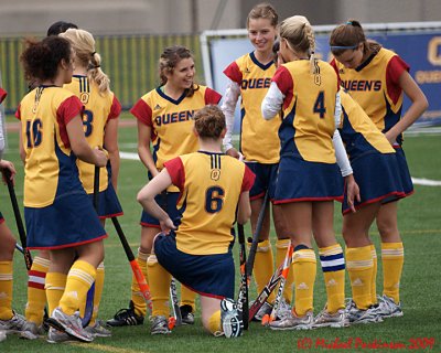 Queen's Vs Guelph Field Hockey 10-04-09