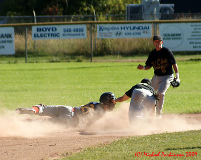 Queens Vs StClair 06282 copy.jpg