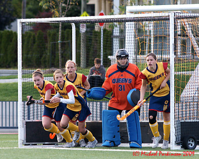 Queens Vs Waterloo 08188 copy.jpg