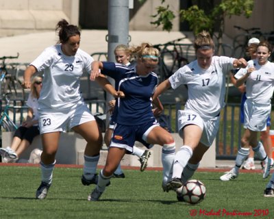 Queens vs UQAM 09268 copy.jpg