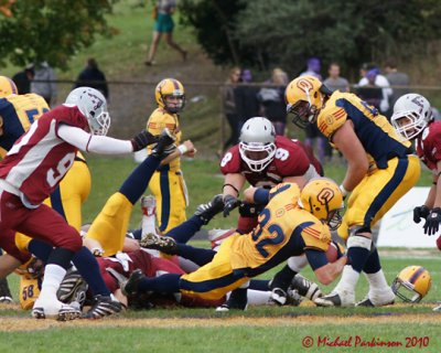 Queens vs Ottawa 03562 copy.jpg