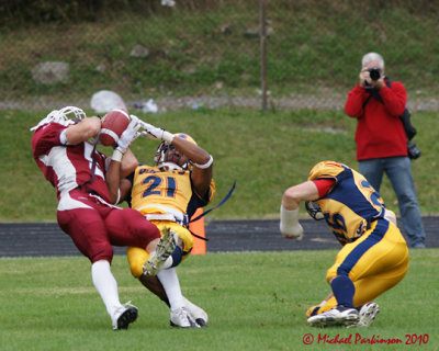 Queens vs Ottawa 03789 copy.jpg