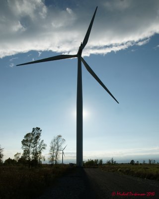 Wind Turbines 03868 copy.jpg