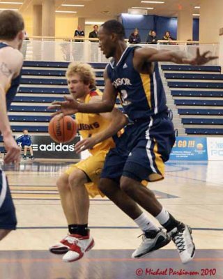 Queens vs Windsor 02827 copy.jpg