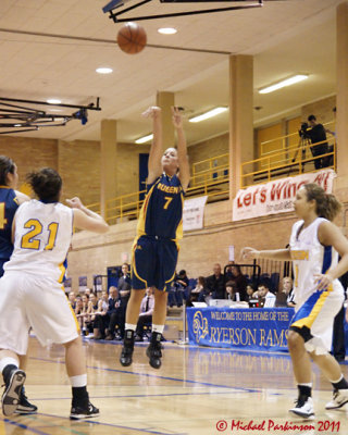 Queens Ryerson 06757_filtered copy.jpg