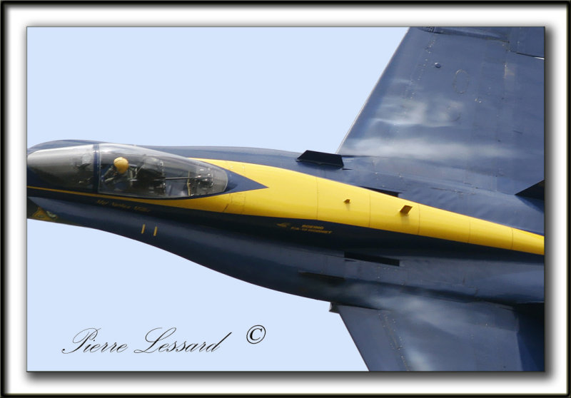 _MG_5330a  -  BOEING F/A-18 HORNET  /  BLUE ANGELS  -  U.S. NAVYS FLIGHT SQUADRON