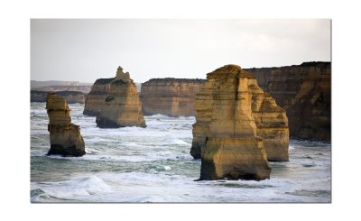 Twelve Apostles 25.