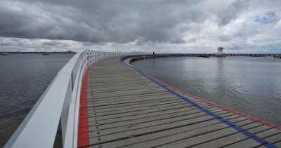 Geelong foreshore Boardwalk.jpg