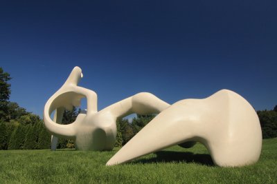 Henry Moore - Large Reclining Figure