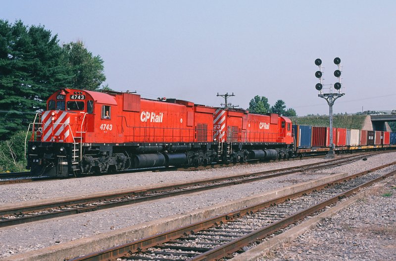 CP 556 at Saratoga Station CPC37.jpg