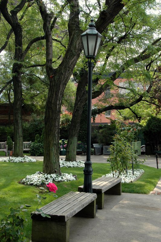  River Cafe Garden