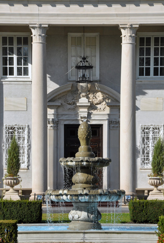 Glen Cove Mansion
