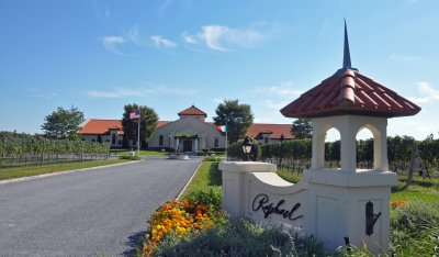 Raphael Vineyards