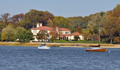 Centre Island