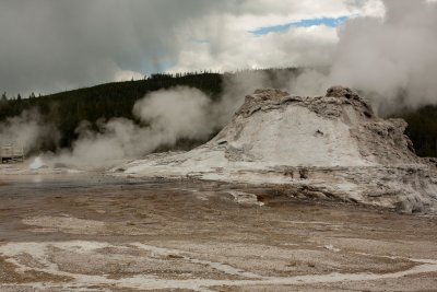 Castle Geyser 1