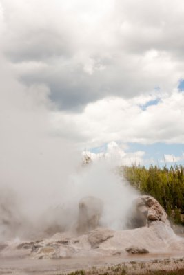 Grotto Geyser 4