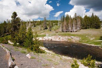Riverside Geyser