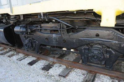 EL SD45 3607 Right Front Truck Axle 3-2