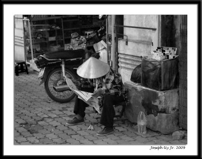 PA020953bw.jpg