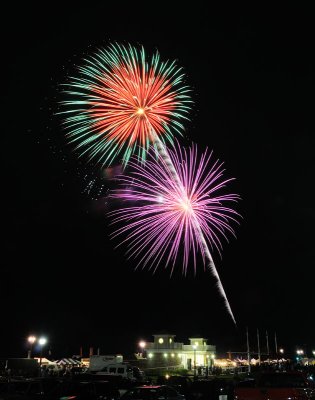 FireworkLB-awww.jpg