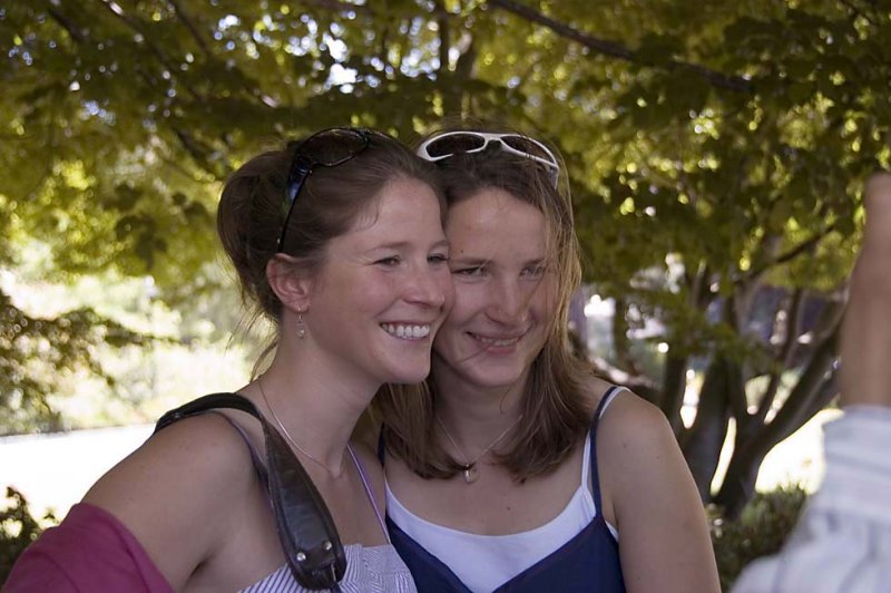 20080517 Hoa-Long Grad 130 copy.jpg