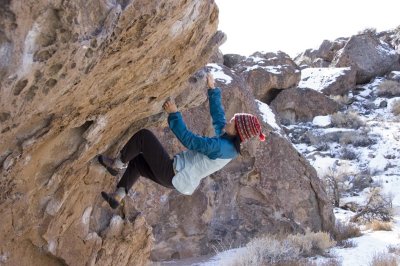 20081227 Bouldering at Happys 019 copy.jpg