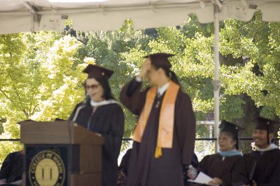 20080517 Hoa-Long Grad 088 copy.jpg