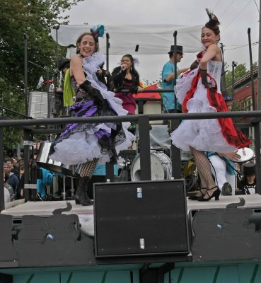 Ensembles and Spectators
