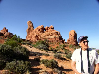 Slim at the Arches N.P.  pw.jpg