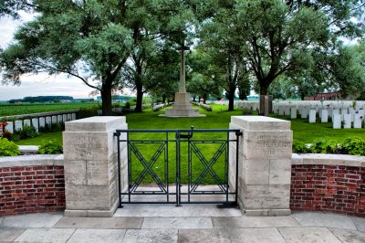 Ypres Salient - Perth/Zillebecke Cemetery