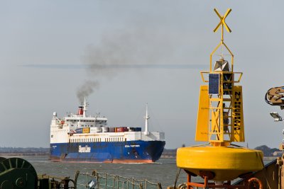 A Busy Day In Harwich Harbour