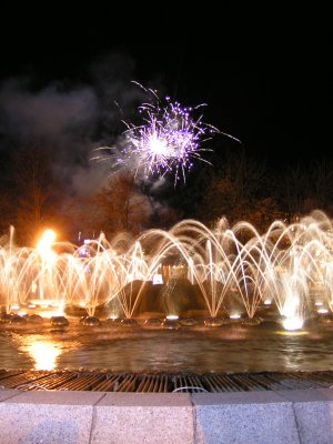 Marianske Lazne Fireworks at the fountain ...